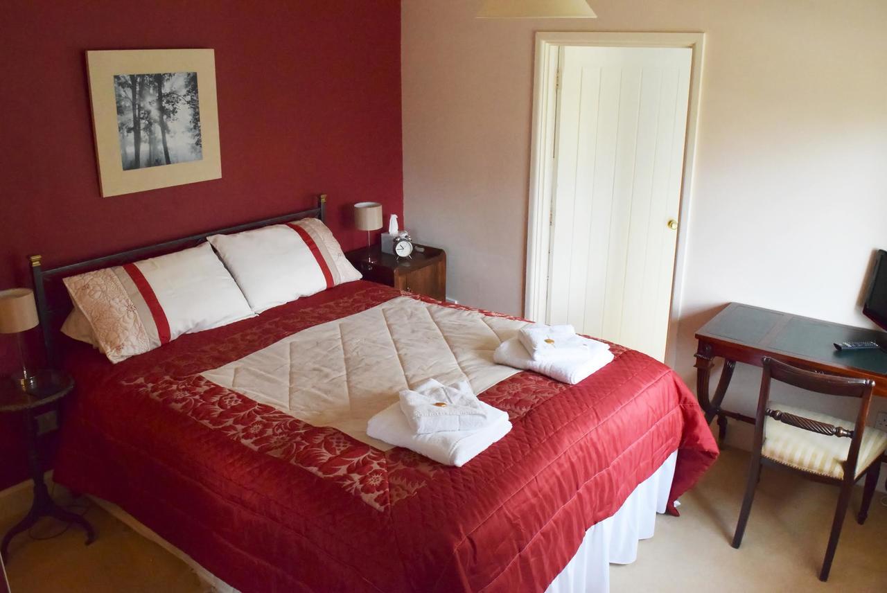 Gorselands Hall 4*